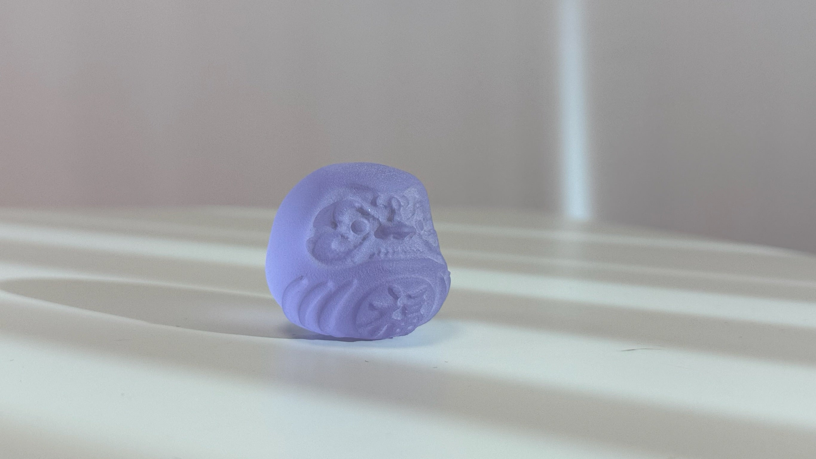 紫琉璃達摩｜守護智慧，招財轉運，貴人自來
